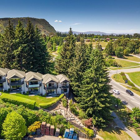 Ride Base Wanaka Apartments ภายนอก รูปภาพ