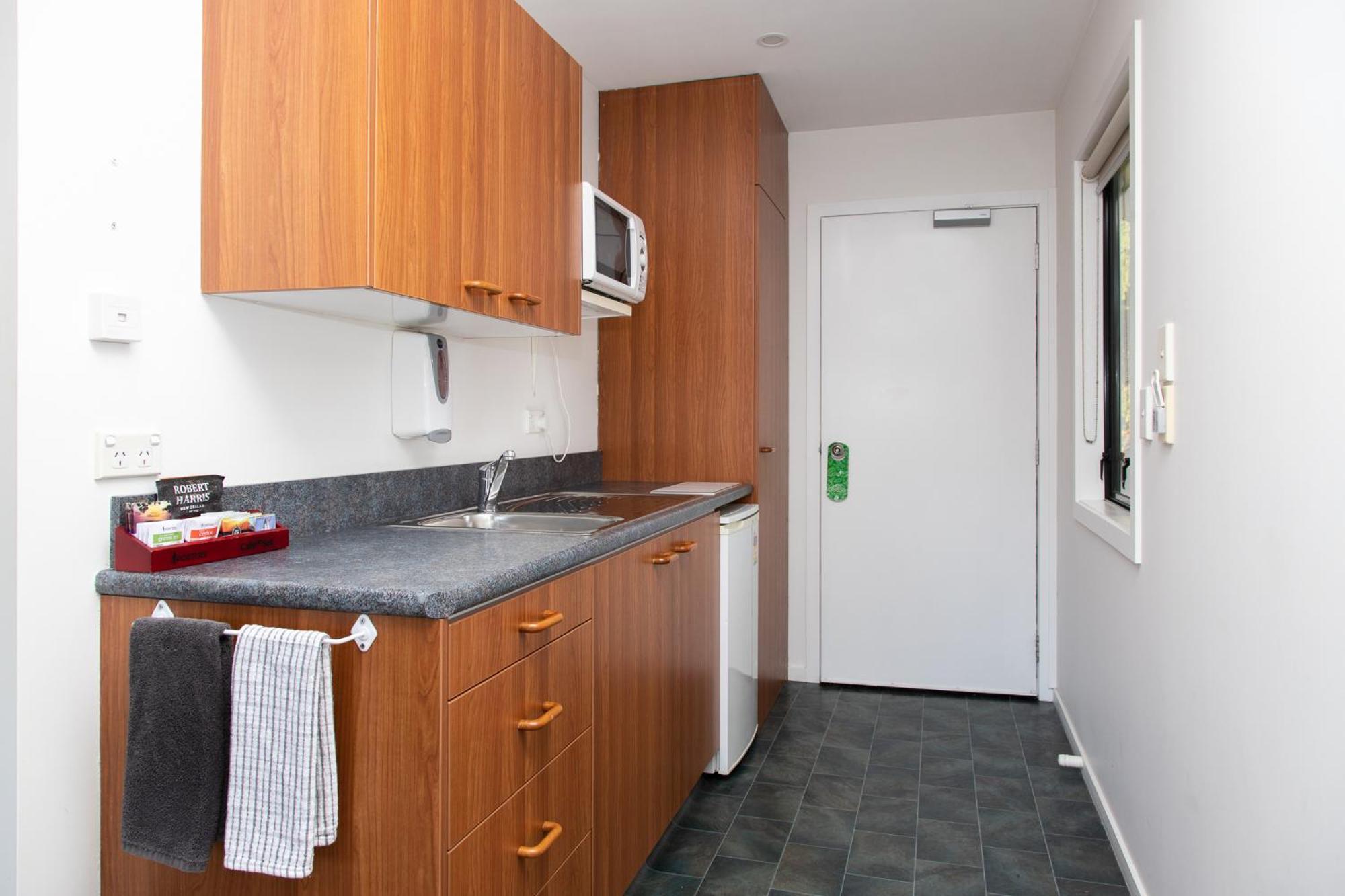 Ride Base Wanaka Apartments ภายนอก รูปภาพ